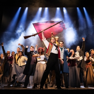 Review: LES MISERABLES at National Arts Centre Video