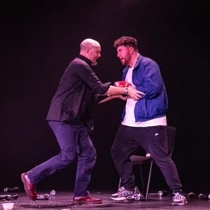 BOXING AND CLOWNS Double Bill Comes to Liverpool's Epstein Theatre Photo