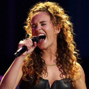 Exclusive: Nina Howland Didn’t Intend to Pursue Singing. Then She Landed a Tour and Photo