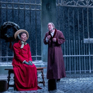 Review: A CHRISTMAS CAROL at The Goodman