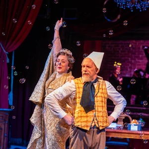 Review: DINNER FOR ONE at Jungle Theatre Photo