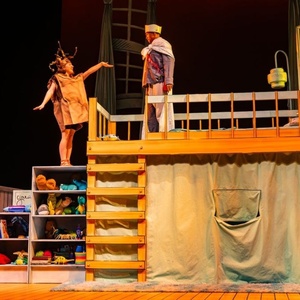 Review: LOVE YOU FOREVER AND MORE MUNSCH at Young Peoples Theatre Photo