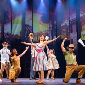 Review: ON YOUR FEET! at Drury Lane Theatre Oakbrook Terrace, IL Photo
