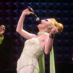 Video: Plasma and J. Harrison Ghee Perform 'That's Life' From New Live Album Video