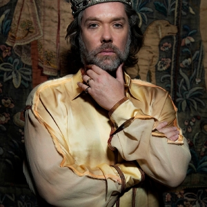 Rufus Wainwright Performs Music From His New Release Folkocracy at MPAC This Month Video