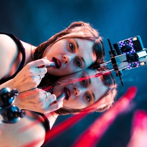 Interview: Maggie Crane Talks about the Inspiration Behind Her New Show SIDE BY SIDE Interview