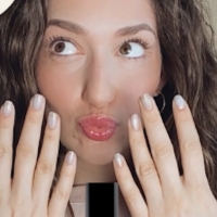 VIDEO: Get a Stage-Ready Mani on The Dressing Room with Jamie Glickman!