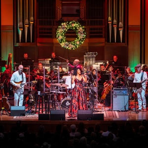 Review: AN EVENING WITH REN&Eacute;E ELISE GOLDSBERRY AND THE SEATTLE SYMPHONY at Benaroya Photo