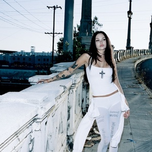 Maggie Lindemann to Embark on 'I Feel Everything – Tour'