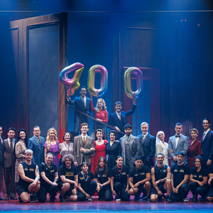 EL TIEMPO ENTRE COSTURAS celebra 400 funciones en el Teatro Calderón de Madrid Photo