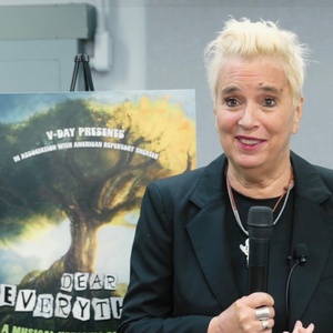 Video: In Rehearsals with the Cast of DEAR EVERYTHING Photo