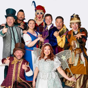 First Look At The Pavilion Theatre Pantomime Photo
