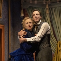BWW Review: GASLIGHT at Her Majesty's Theatre Photo