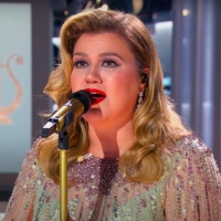 VIDEO: Kelly Clarkson Performs 'Christmas Isn't Canceled (Just You)' Photo