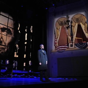 Review: MISTER LINCOLN at Ford's Theatre Photo