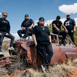 Giovannie and The Hired Guns to Release New Album 'Land of the Lost' Photo