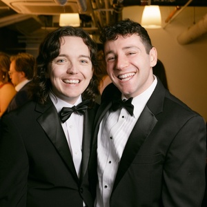 Review: COMEDIANS EARNESTLY SINGING MUSICAL THEATRE Is Still Going Strong Photo