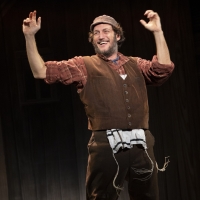 BWW Review: The Tradition of FIDDLER ON THE ROOF Is Brought To Life In An All New Pro Photo