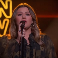VIDEO: Kelly Clarkson Covers 'The Chain' Video