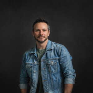 Drew Lachey To Host HAPPY HOLIDAYS TO UKE at The Green Room 42 Photo