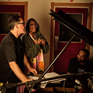 Video: Kurt Elling Releases Video For 'A Wish (Valentine)' Feat. Cécile McLorin Salv Photo