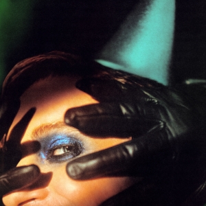 Photo: Orville Peck Teases CABARET Look With New Preview Photo