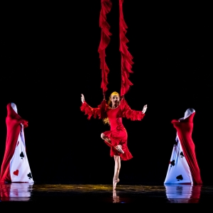 State Theatre New Jersey to Present MOMIX: Alice in November Photo