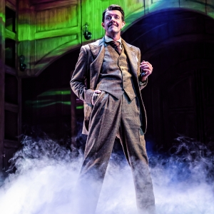 Photos & Video: First Look at Gavin Lee & More in THE 39 Steps at Drury Lane Theatre Photo