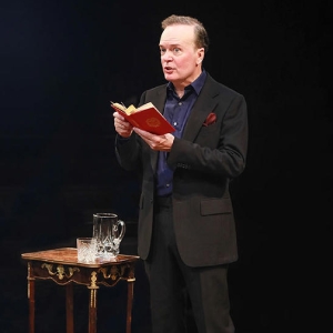 Review: A CHRISTMAS CAROL: A GHOST STORY TOLD BY JEFFERSON MAYS at The Old Globe