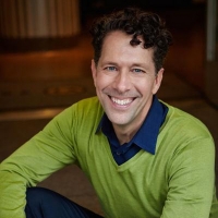 BWW Interview: Scott Dreier Will Perform THE MERRY LITTLE CHRISTMAS SHOW at the Colon Photo