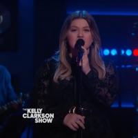 VIDEO: Kelly Clarkson Covers 'Wicked Game' Video