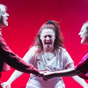 EDINBURGH 2026 Review: RIP HER TO SHREDS, Underbelly Cowgate
