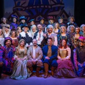 Review: Palm Canyon Theatre's SOMETHING ROTTEN Proves a Rose by Any Other Name Never  Photo