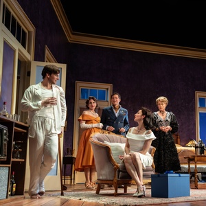 Review: CAT ON A HOT TIN ROOF sizzles at Bucks County Playhouse Photo