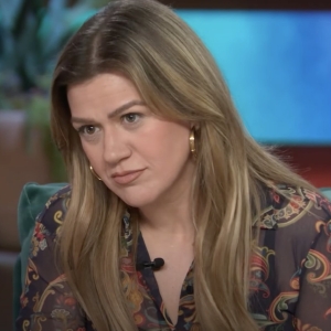 Video: Would Kelly Clarkson Ever Want to Go to Broadway? Interview