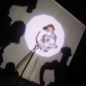 Review: TRAVESTY at Woolly Mammoth Theatre Company Photo