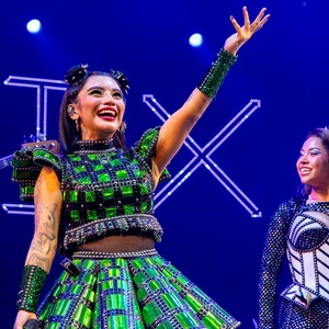 Video: Lose Your Head Over New SIX Star Kirstin Maldonado