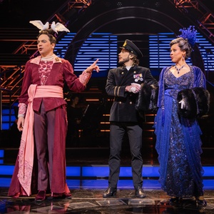 Jim Parsons Reveals Whether or Not Ariana Grande Has Come to Broadway&rsquo;s TITANIQUE Ye Photo