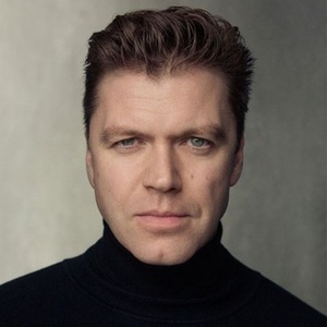 Stephen Webb on THE ROCKY HORROR PICTURE SHOW Photo