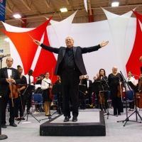 65 Piece Orchestra Accompanies Youth Violinists in Free Concert Honoring Late Music T Photo