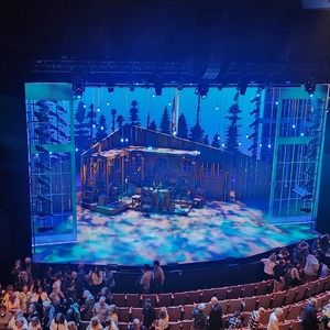 Review: Theatre Calgary’s COME FROM AWAY nourishes your heart and soul Photo