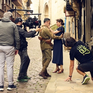 Comienza el rodaje de 'EL MUNDO ERA NUESTRO', el nuevo largometraje musical de Álex  Photo