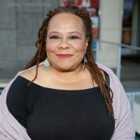 Wake Up With BWW 10/5: HOCUS POCUS Cast to Reunite, JINGLE JANGLE Trailer, and More! Image