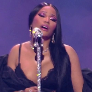 Video: Watch Nicki Minaj Perform a New Song at the VMAs Video