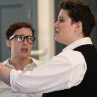 Review: A TWO WOMAN HAMLET, Greenside @Nicolson Square Photo