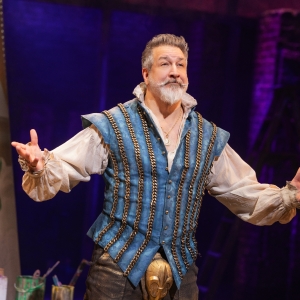 Joey Fatone Will Return to & JULIET in April; Hayden Tee Also Joins the Cast Photo