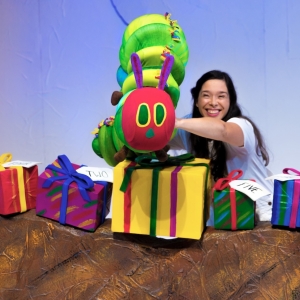 THE VERY HUNGRY CATERPILLAR HOLIDAY SHOW to Begin Performances in November Photo