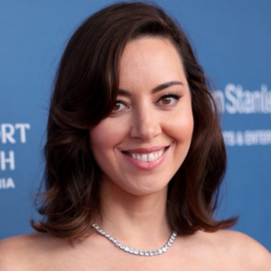 Aubrey Plaza Reveals She is Living With Patti LuPone While Working on DANNY AND THE D Video