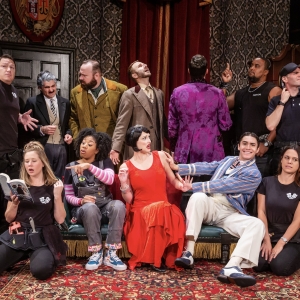 THE PLAY THAT GOES WRONG to Celebrate 8th NY Anniversary Photo