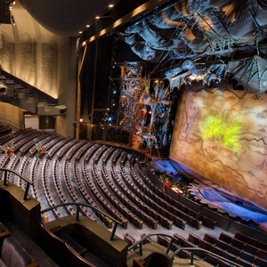 Escalator Malfunction at the Gershwin Theatre Leaves 3 People Injured Photo